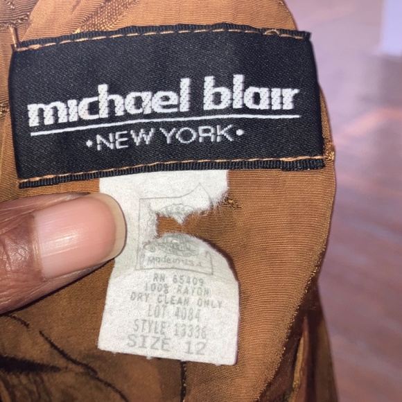 Golden brown leafs print Asian style maxi dress - Picture 15 of 15